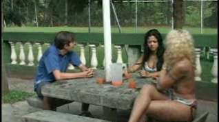 Online film Shemale,girl and stud in outdoor action