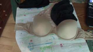 Online film Fucking wife's bra and panty crotch pocket