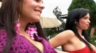 Online film Outdoor foursome poolside