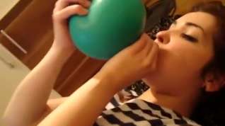 Online film Malvina and green balloon POP
