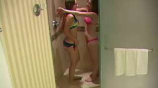 Online film Lesbian girls getting Steamy in the shower
