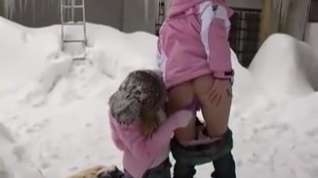 Online film lesbians play in the snow