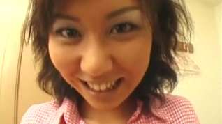 Online film Asian girl gets fingered and toyed