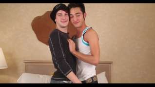 Online film Porn film with gay twinks fucking each other