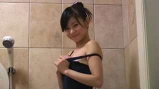 Online film FUJIKI Lemon in the bathroom