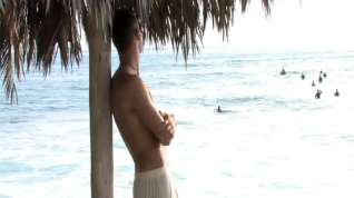 Online film Beach Boy Surfs and Jacks Off On Himself