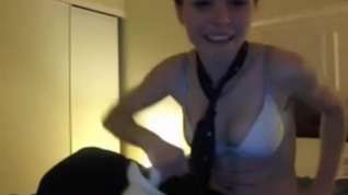 Online film Teen Cam Girl Has Great Orgasm On Webcam
