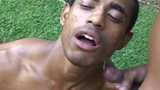 Online film Horny Muscle Dude Fuck Deep in the Forest