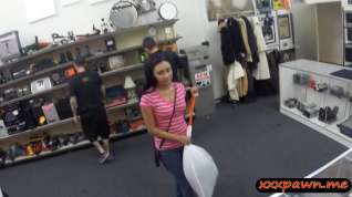 Online film Dude banged this hot latina chick in his pawnshop for money