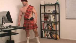Online film Scottish Kilt Man