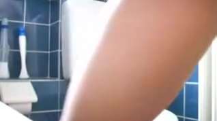 Online film Sexy Teeny beauty masturbate in bath