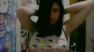 Online film Strip cam with dark-haired babe