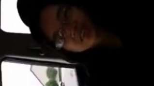Online film Bespectacled Oriental immature In A Car Gives BJ Like A Pro