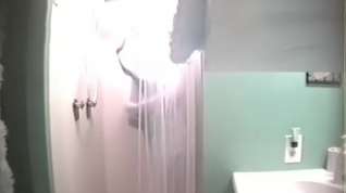 Online film immature slut getting out of shower