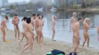 Online film Group skinny dip shows naked boobs
