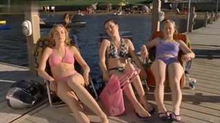 Online film Amanda Walsh,Holly Lewis,Caroline Dhavernas in These Girls (2005)