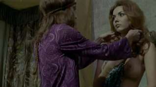 Online film Lieva Lone,Sandra Julien,Unknown in Frisson Des Vampires, Le (1971)