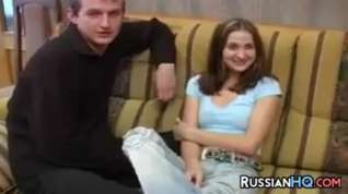 Online film Russian Teen In A Threesome