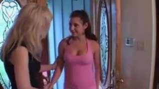 Online film Step Daughter Seduced By A MILF