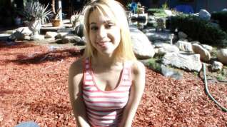 Online film Petite blonde knows how to jerk a guy off...