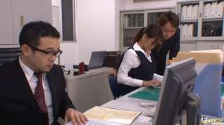 Online film A Hard Fuck At The Office Picks Up Her Afternoon Production
