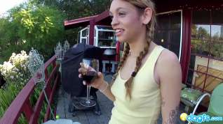 Online film His emo girlfriend enjoys the balcon and gives him a juicy blowjob