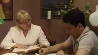 Online film Granny and young man - 21