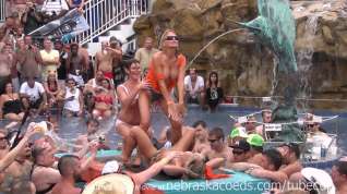 Online film unspeakable debauchery at florida pool party