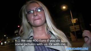 Online film PublicAgent: Hot blonde MILF gets fucked for cash in a car