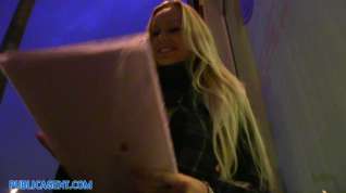 Online film PublicAgent: Blonde with Huge Boobs win iPad