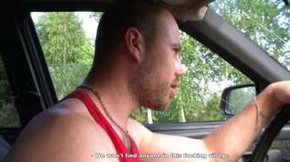 Online film Hawt whore sucks in car