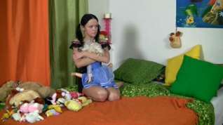 Online film ardent sex with a toy panda