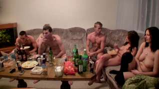 Online film Drunk students go totally wild