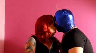 Online film Tina Snua & Her Thrall Sharing Smoky Kisses - Smokin' Fetish