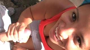 Online film Cute Latina gives a great POV blowjob