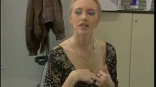 Online film French Office double penetration