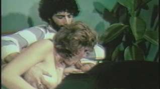 Online film Vintage Breasty Lactations (1970's)