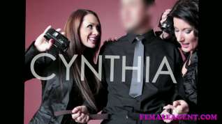 Online film FemaleAgent HD Willing, ready and able