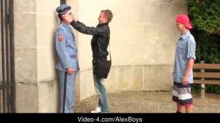 Online film AlexBoys Bobby & Diego - Guard Shagging