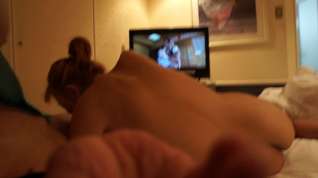 Online film Amateur couple has sex in front of the TV set