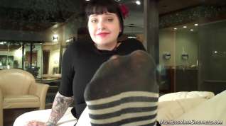 Online film Striped sox and smelly feet with Femdom-Goddess Maya