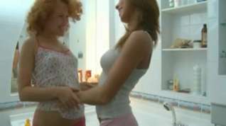 Online film Lesbo Bathtime