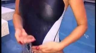 Online film oriental copulates euro swimsuit woman 7 (censored)