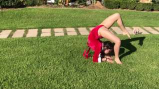 Online film Stretching Outdoors In Red - Watch4Fetish