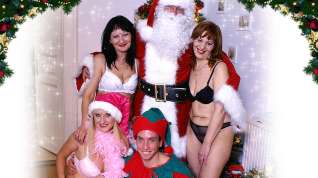 Free online porn Santa Claus Is Coming And So Is Everybody Else - MatureNL