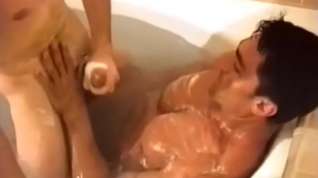 Free online porn Oily Muscle Worship